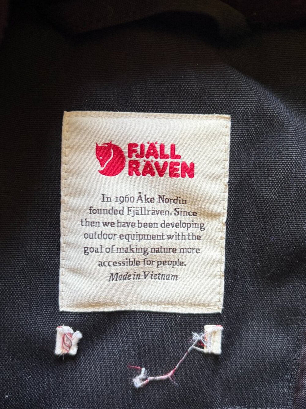 Fjällräven Nuuk Parka Size Large Black  86369 W  Women - Picture 5 of 10